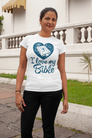 "Amo mi biblia"